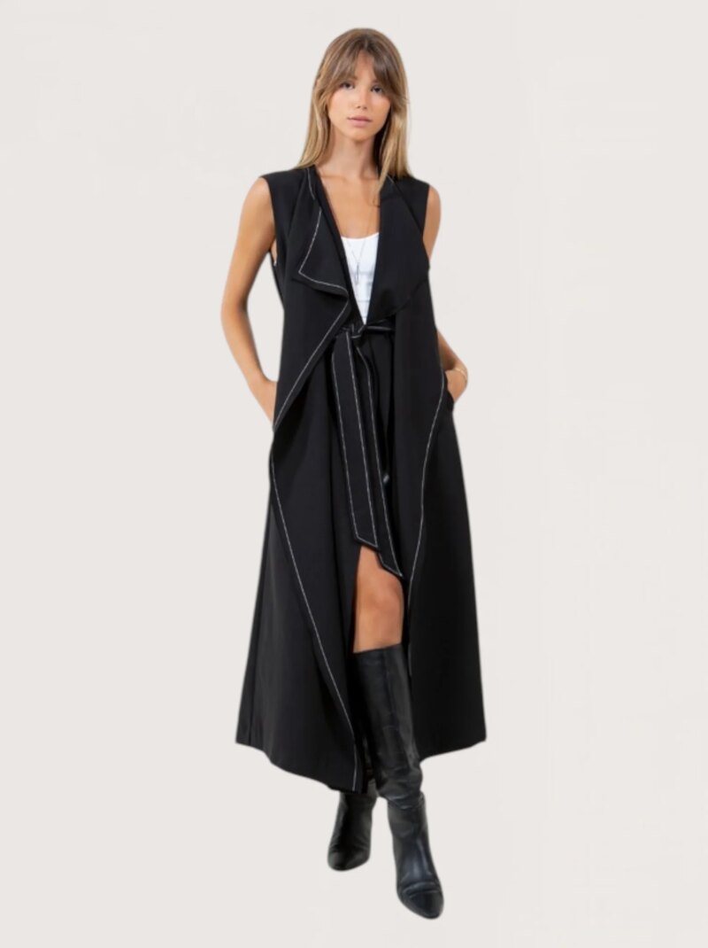 Stylish Black Sleeveless Jacket